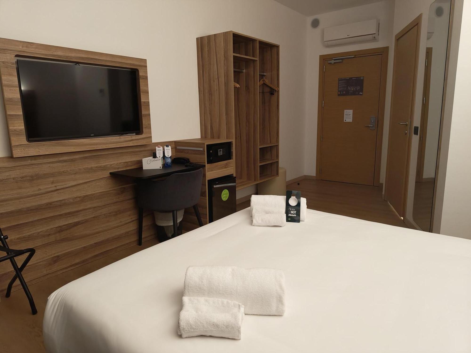 B&B Hotel Prato City Center Exterior foto